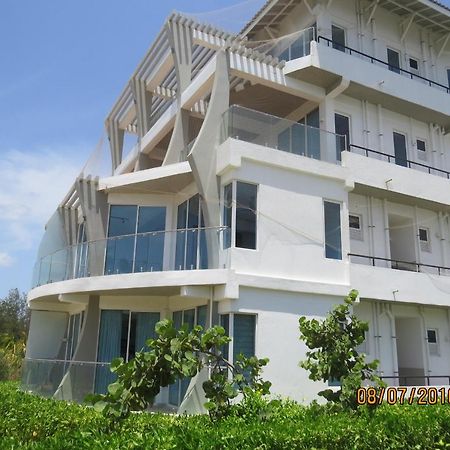 Luxury Penthouse, Nilaveli Apartamento Trincomalee Exterior foto